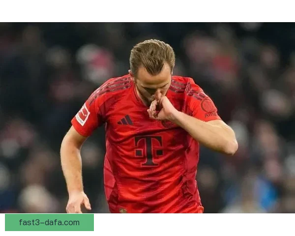 凯恩回应上半场不满格雷罗定位球是为我设计但非大问题